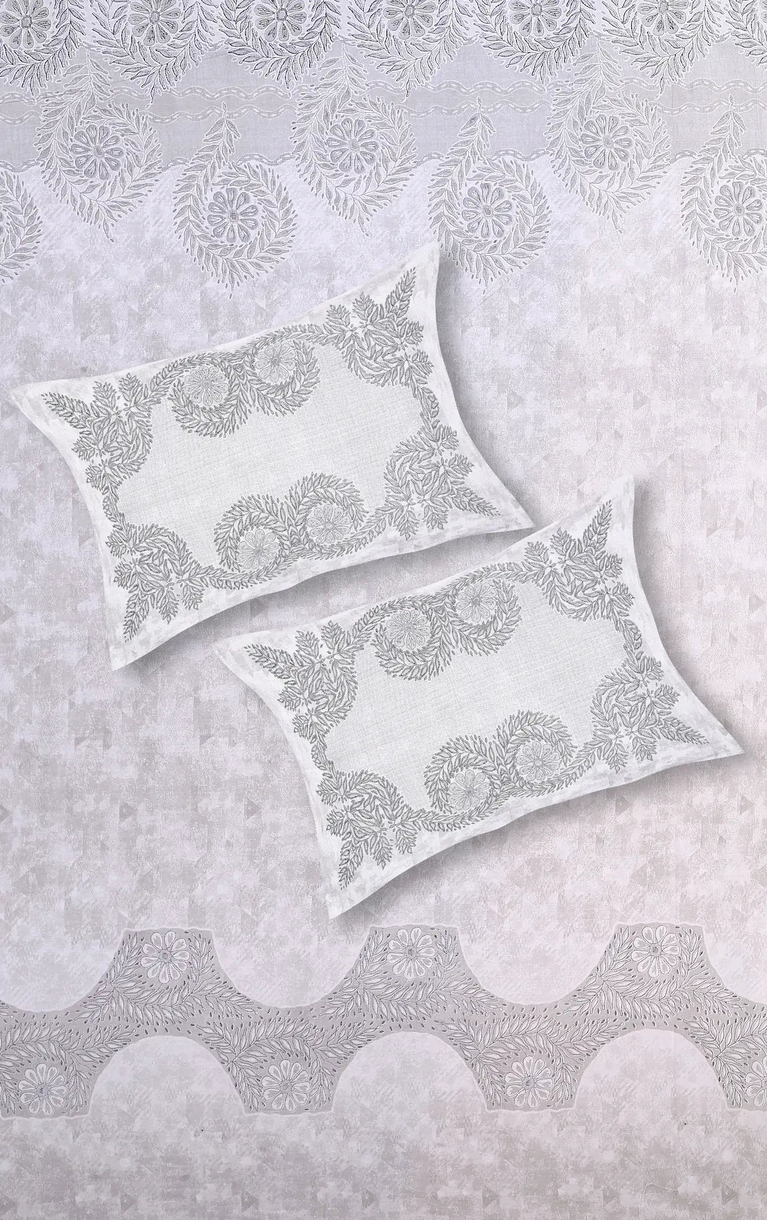 Italian Romanesque Amethyst bedsheet set with pillow covers digital print styling