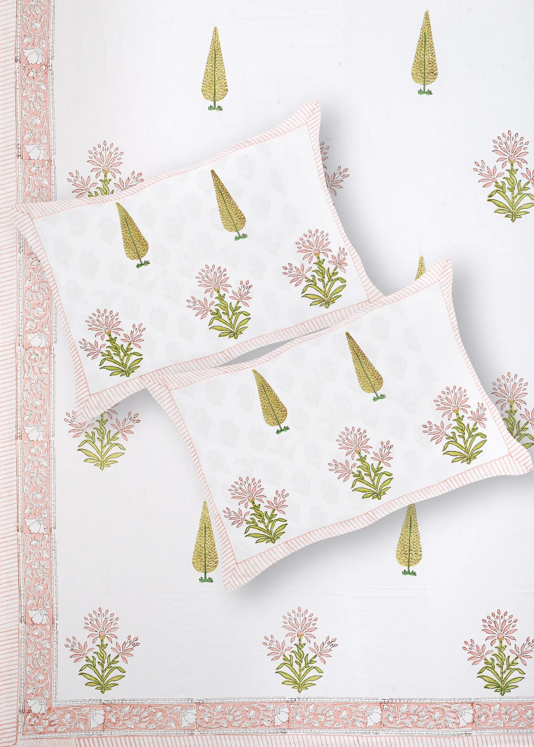 Marilyn Mallow bedsheet set with pillow covers handblock print styling