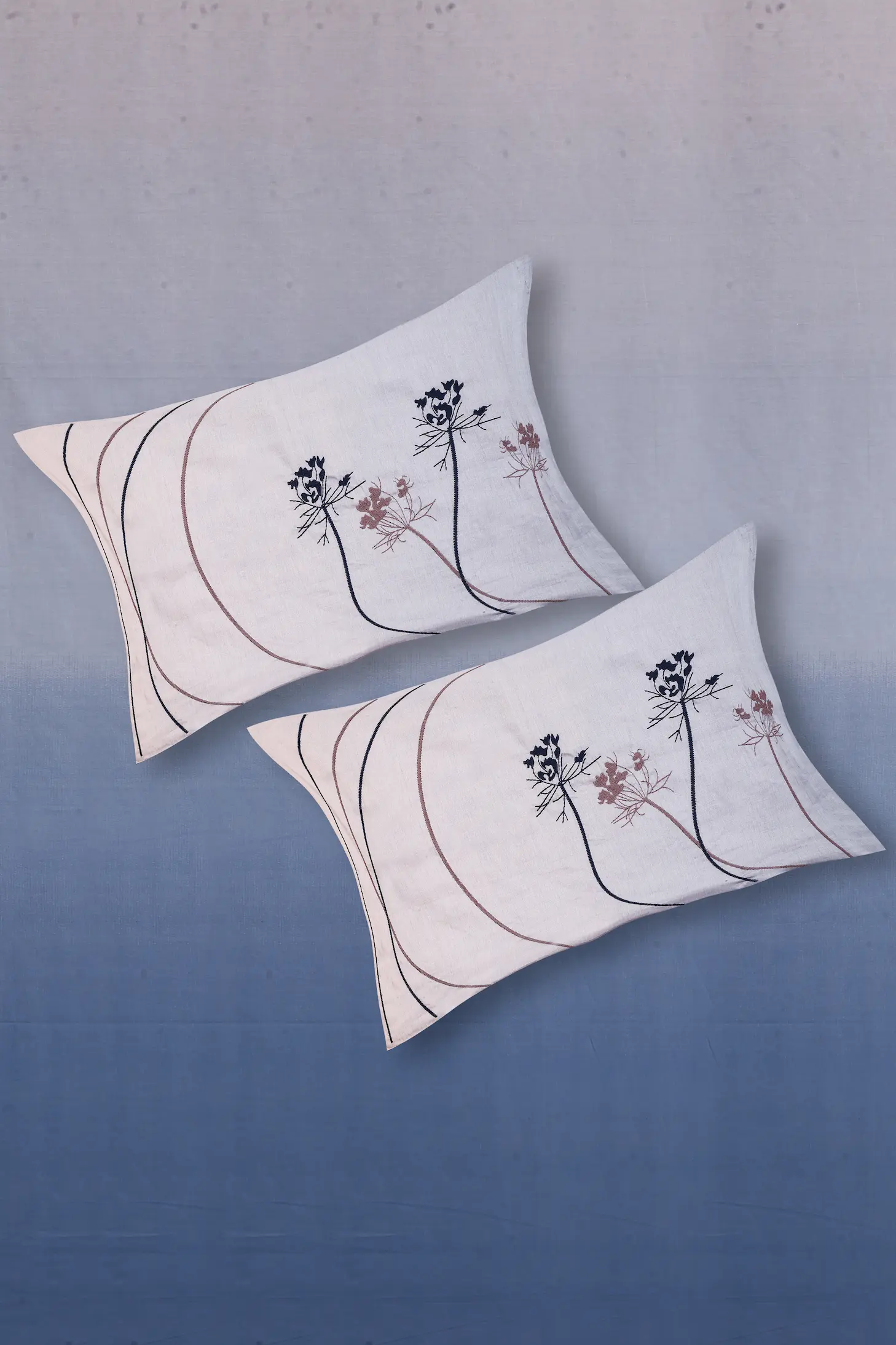 Reve Ombre Ocean bedsheet set with pillow covers styling