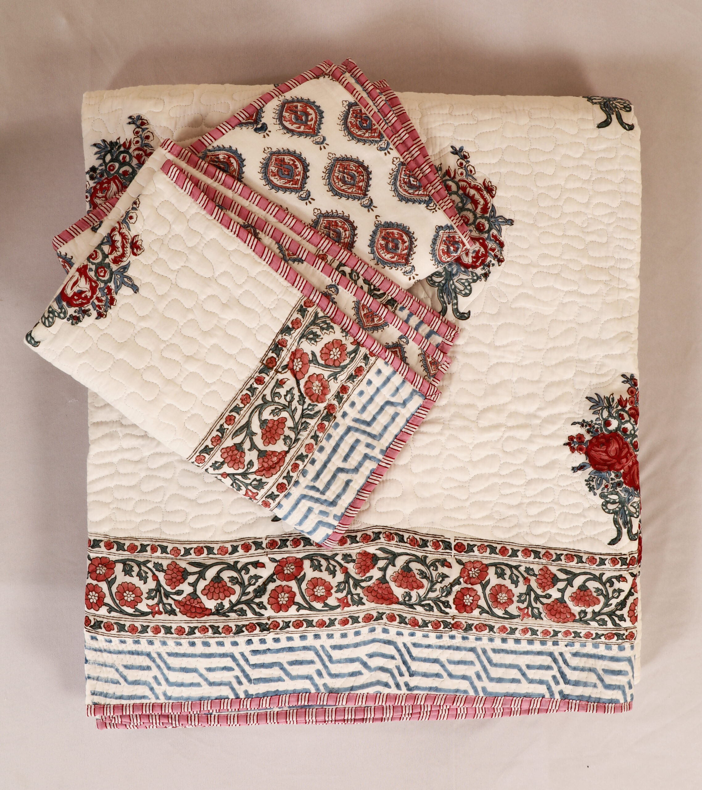 Olive Bloom Quilted Bedcover Set 100x108 Inches. - Image 6