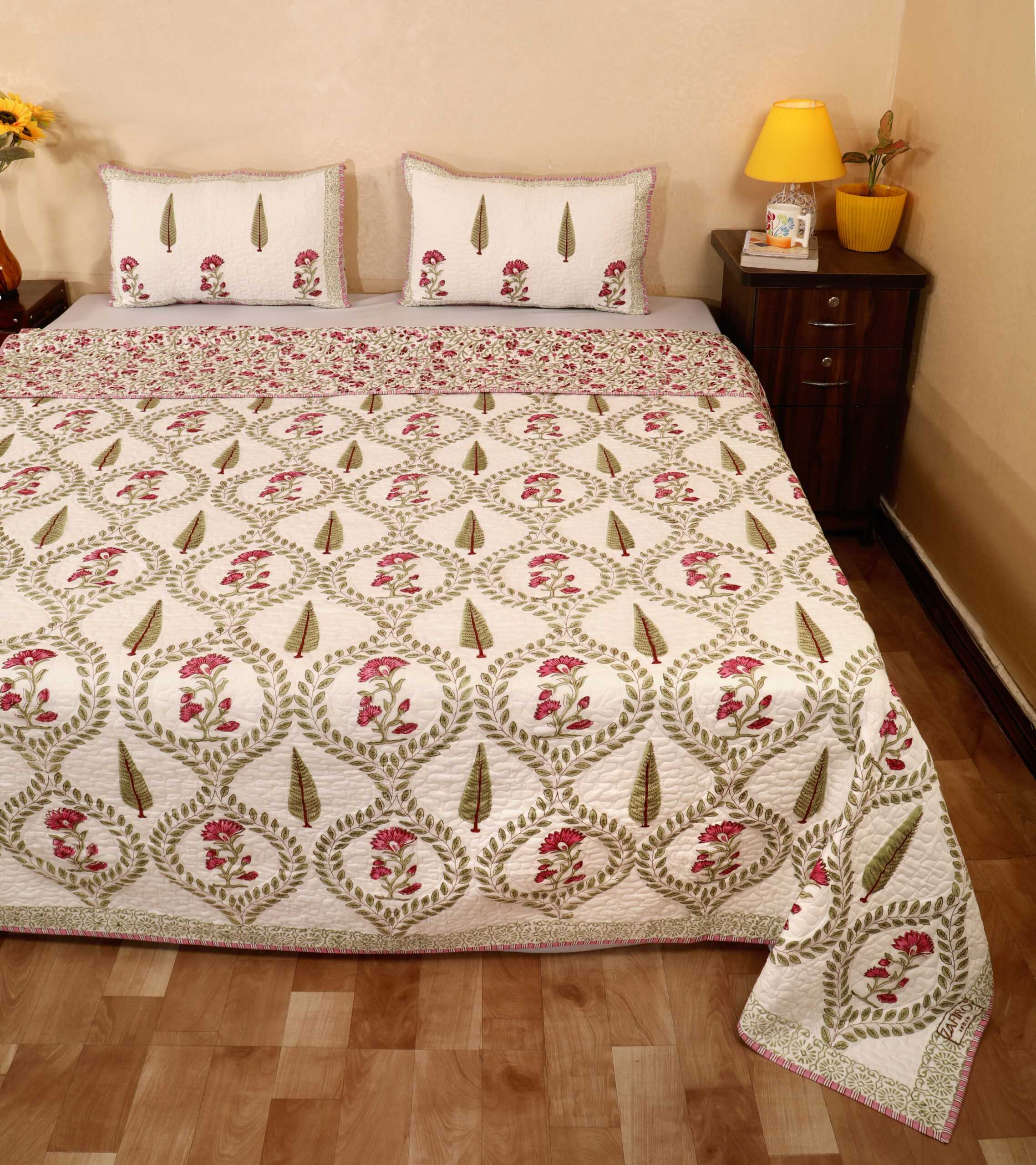 Garden Bloom Quilted Bedcover Set 100x108 Inches.