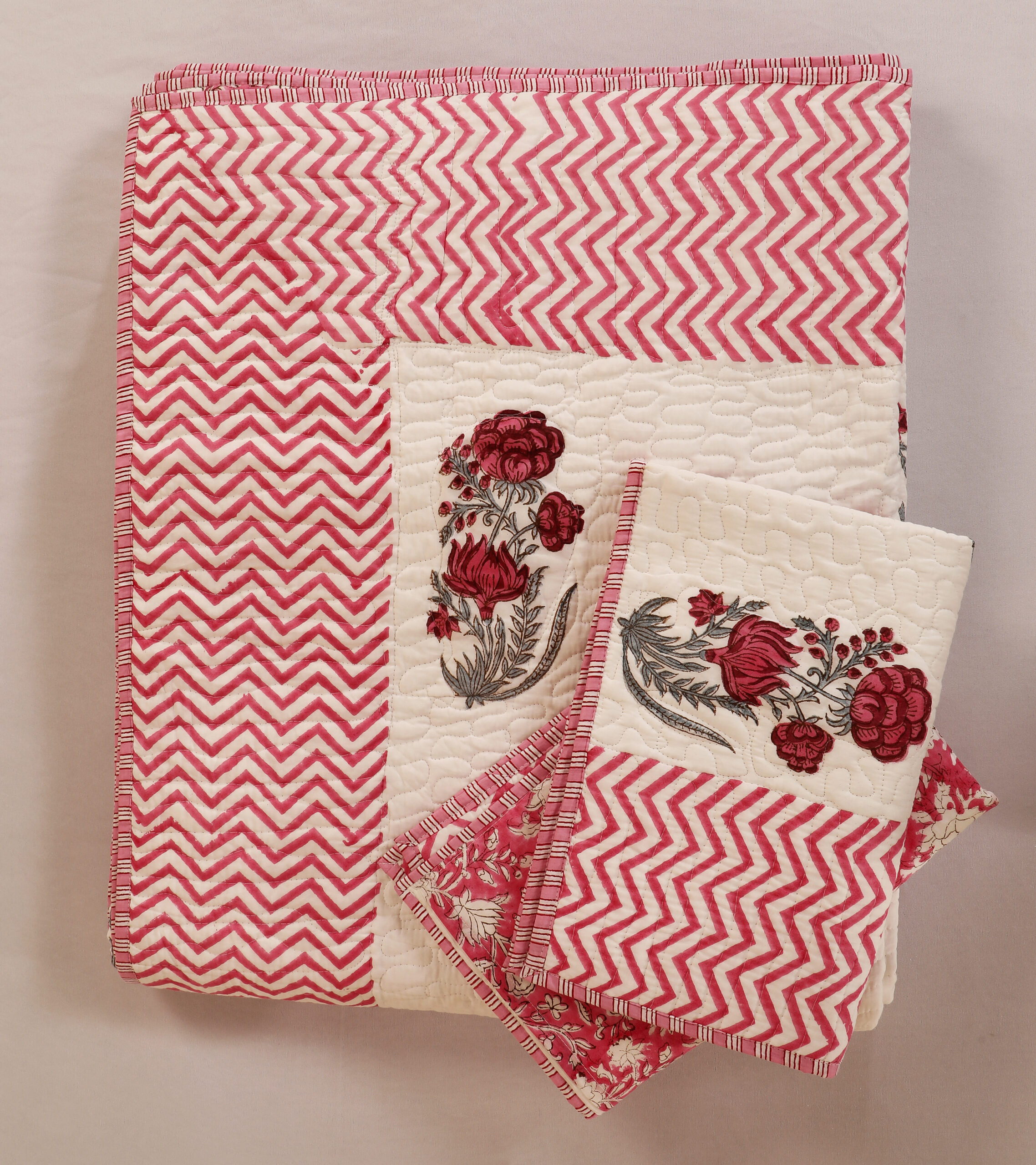Verdant Bloom Quilted Bedcover Set 100x108 Inches. - Image 6